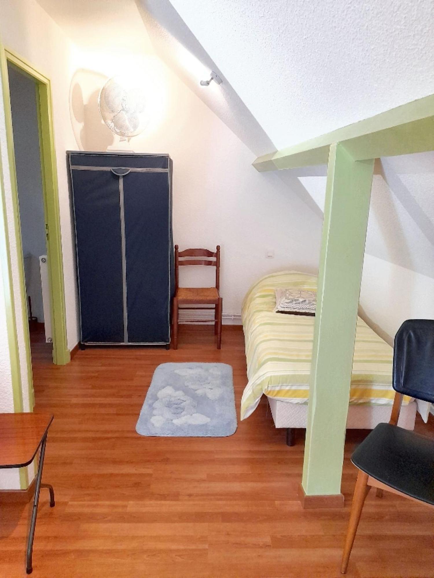 Maison Charmante A Estivareilles + Piscine Saint-Victor-des-Oules Kültér fotó